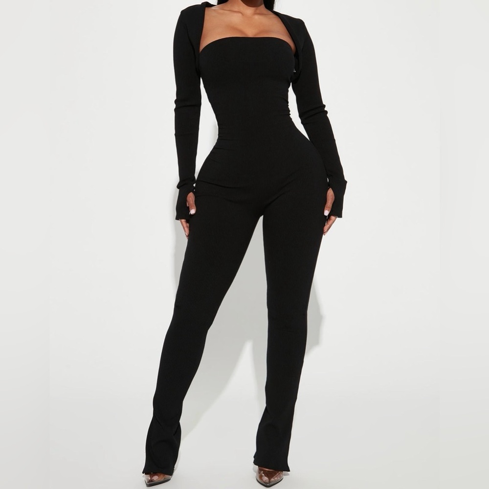 Fashion Nova Chic Black Jumpsuit(unworn)